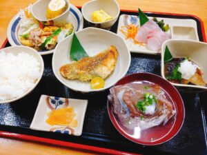 西表島民宿マリウドのお食事