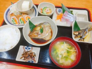 西表島民宿マリウドのお食事