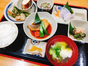 西表島民宿マリウドのお食事